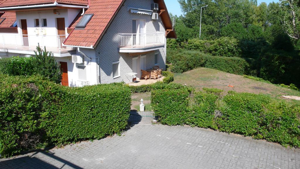 Nyáridő Apartman Apartamento Alsóörs Exterior foto